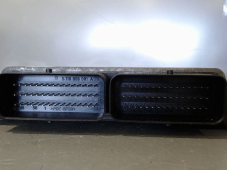 CALCULATEUR MOTEUR RENAULT CLIO