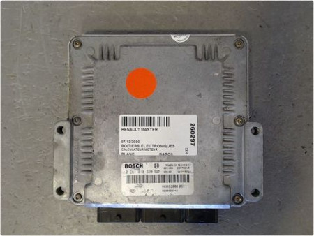 CALCULATEUR MOTEUR RENAULT MASTER
