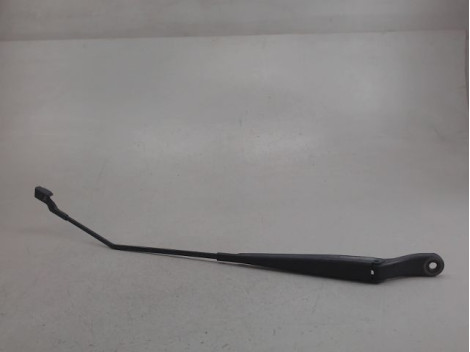 BRAS ESSUIE-GLACE AVANT DROIT PEUGEOT 208
