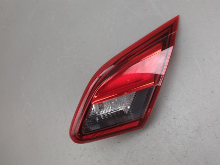 FEU ARRIERE INTERIEUR DROIT OPEL CORSA