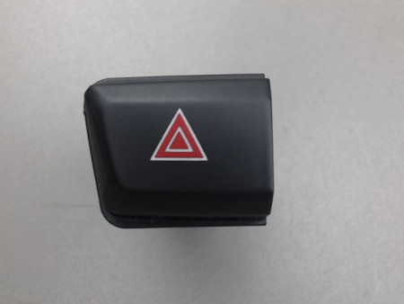 BOUTON DE WARNING PEUGEOT 208