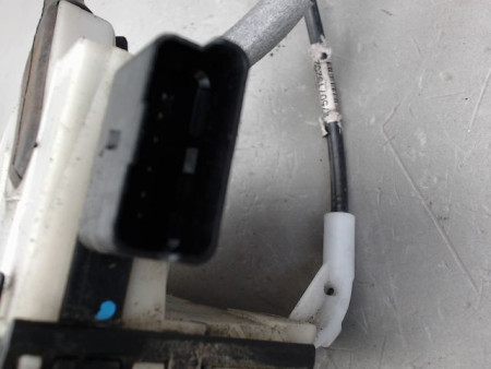 SYSTEME CONDAMNATION AVANT GAUCHE PEUGEOT 208