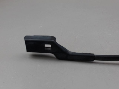 BRAS ESSUIE-GLACE AVANT GAUCHE PEUGEOT 208