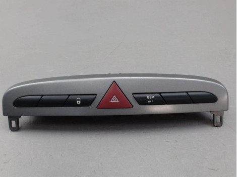 BOUTON DE WARNING PEUGEOT 308