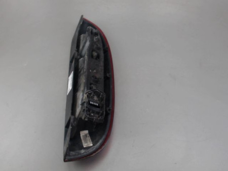 FEU ARRIERE GAUCHE  OPEL CORSA