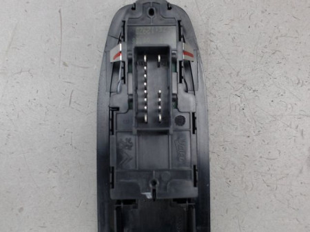 COMMANDE LEVE-GLACE PORTE AVG PEUGEOT 208
