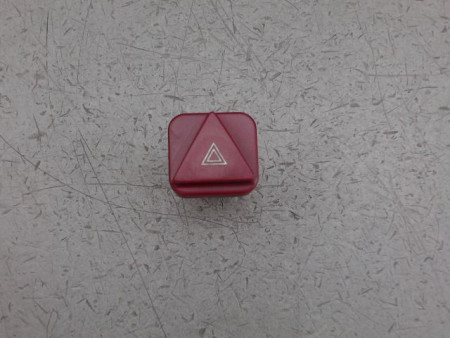 BOUTON DE WARNING PEUGEOT 1007