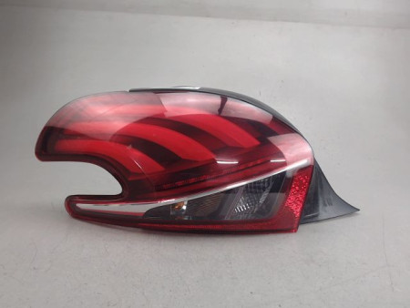 FEU ARRIERE GAUCHE  PEUGEOT 208
