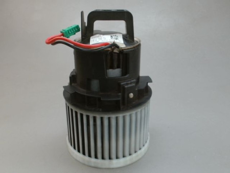 MOTEUR VENTILATEUR CHAUFFAGE PEUGEOT 308