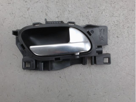 POIGNEE INTERIEURE PORTE AVANT DROIT PEUGEOT 208