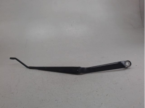 BRAS ESSUIE-GLACE AVANT DROIT TOYOTA RAV4
