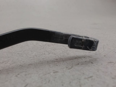 BRAS ESSUIE-GLACE AVANT GAUCHE TOYOTA RAV4