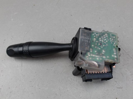 COMMANDE ESSUIE GLACE TOYOTA RAV4