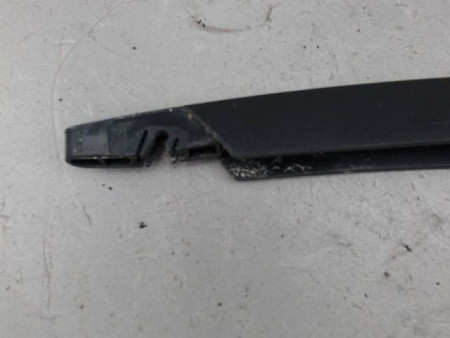 BRAS ESSUIE-GLACE ARRIERE PEUGEOT 2008