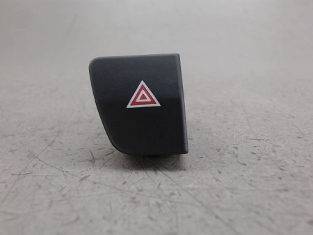 BOUTON DE WARNING PEUGEOT 5008