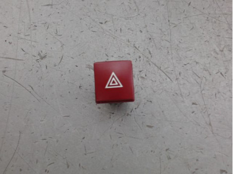 BOUTON DE WARNING PEUGEOT 207