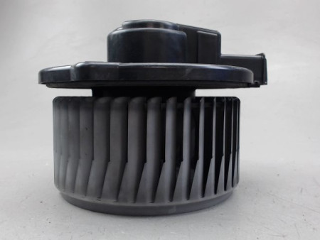 MOTEUR VENTILATEUR CHAUFFAGE TOYOTA RAV4