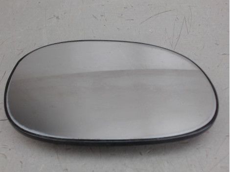 GLACE RETROVISEUR EXT D PEUGEOT 206