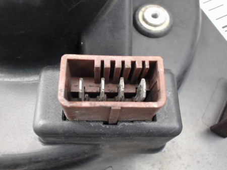 MOTEUR VENTILATEUR CHAUFFAGE CITROEN SAXO