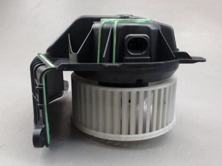 MOTEUR VENTILATEUR CHAUFFAGE RENAULT MEGANE