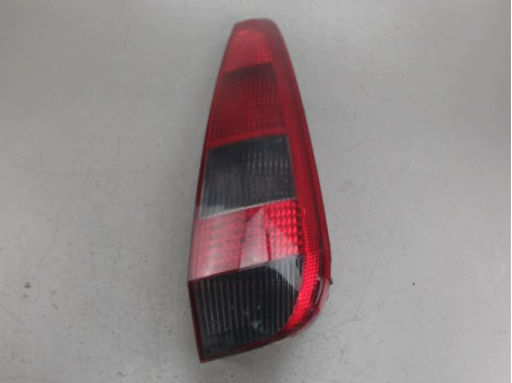 FEU ARRIERE DROIT FORD FIESTA