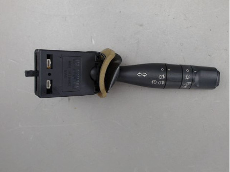 COMMANDE CLIGNOTANT PEUGEOT 206
