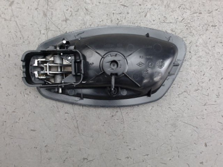 POIGNEE INTERIEURE PORTE AVANT DROIT RENAULT CLIO