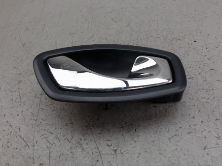 POIGNEE INTERIEURE PORTE ARRIERE DROIT RENAULT CLIO