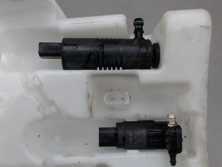 RESERVOIR LAVE-GLACE AVANT VOLKSWAGEN TIGUAN