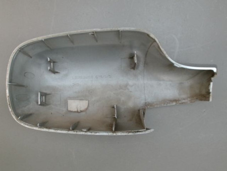 CARENAGE RETROVISEUR EXTERIEUR GAUCHE RENAULT MEGANE