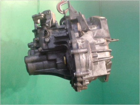 BOITE A VITESSE MECANIQUE RENAULT SCENIC II PH1 02-06 2.0 
