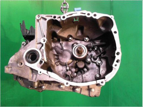 BOITE A VITESSE MECANIQUE RENAULT CLIO III PH.1 ESTATE 2008-09 1.2 16V 