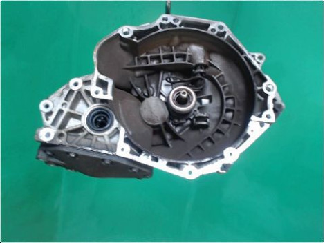 BOITE A VITESSE MECANIQUE OPEL ASTRA  04-06 1.6 