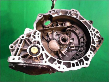 BOITE A VITESSE MECANIQUE OPEL CORSA  03-06 1.3 CDTI 