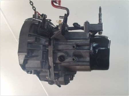 BOITE A VITESSE MECANIQUE RENAULT CLIO 1.5 dCi 