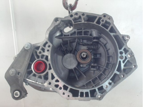 BOITE A VITESSE MECANIQUE OPEL CORSA 1.3 CDTI 