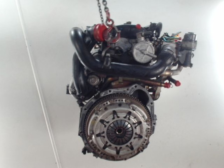 MOTEUR DIESEL NISSAN ALMERA 2.2 dCi