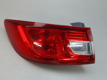 FEU ARRIERE GAUCHE  RENAULT CLIO