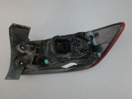 FEU ARRIERE GAUCHE  RENAULT CLIO