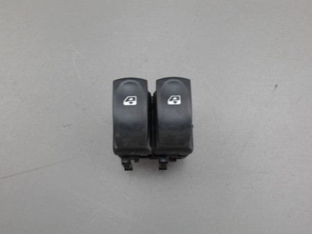 COMMANDE LEVE-GLACE PORTE AVG RENAULT TWINGO