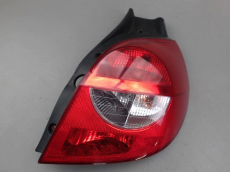 FEU ARRIERE DROIT RENAULT CLIO