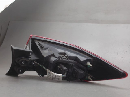 FEU ARRIERE GAUCHE  RENAULT CLIO