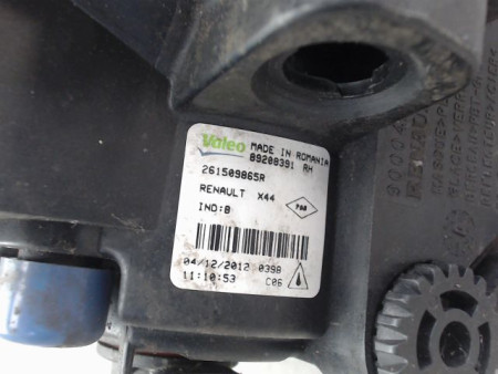 PHARE ANTIBROUILLARD AVANT DROIT RENAULT TWINGO