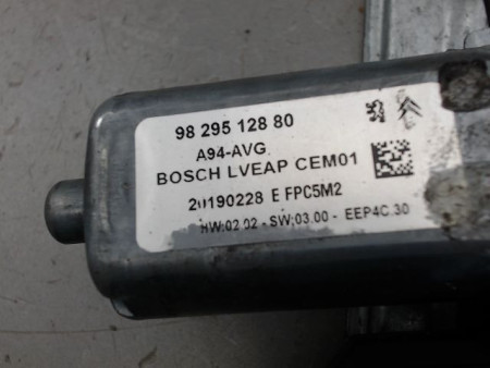 MECANISME LEVE-GLACE AVANT GAUCHE PEUGEOT 2008