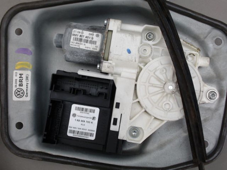 MECANISME LEVE-GLACE AVANT GAUCHE VOLKSWAGEN GOLF