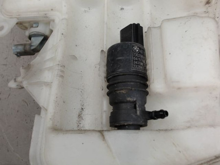 RESERVOIR LAVE-GLACE AVANT B.M.W. SERIE 3