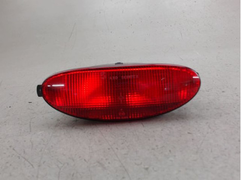 FEU BROUILLARD CENTRAL ARRIERE PEUGEOT 206