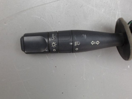 COMMANDE CLIGNOTANT PEUGEOT 206