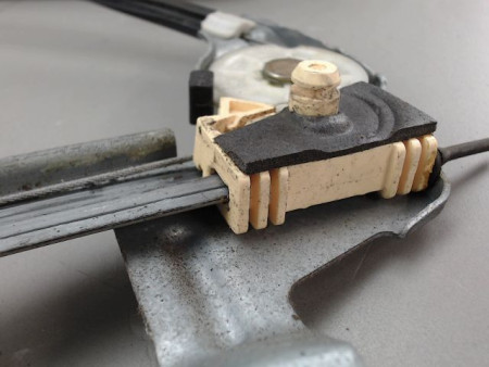 MECANISME LEVE-GLACE AVANT DROIT CITROEN C3