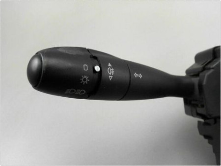 BLOC COMMODOS PEUGEOT 206+ 09-13